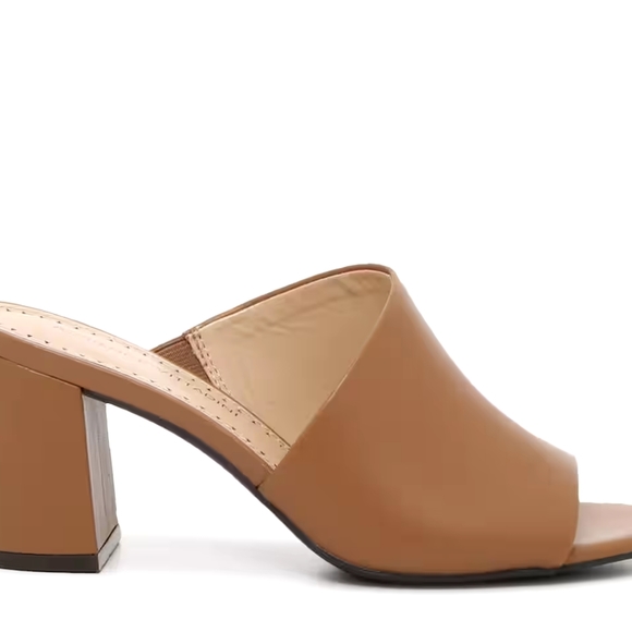 Adrienne Vittadini Faux Leather Block Heel Open Toed Mule Sandal - Picture 4 of 7